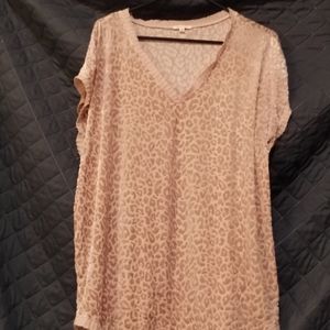 Jodifl size large top,rose pink burned out velvet material.